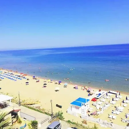In Direttamente Sul Mare-villa Rubino *