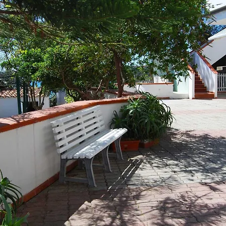 In Direttamente Sul Mare-villa Rubino *